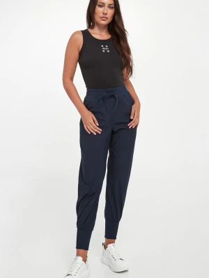 Spodnie dresowe damskie Aderire MM