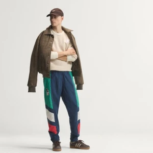 Spodnie dresowe Italy EQT Adidas Crew Navy