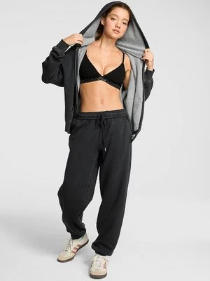Spodnie dresowe Ivy Fleece Campus Victoria's Secret