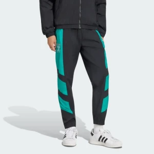 Spodnie dresowe Liverpool FC EQT Adidas czarny