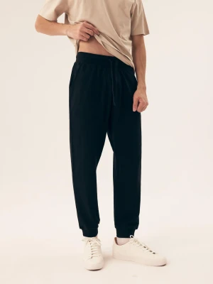 Spodnie dresowe Motion Henderson