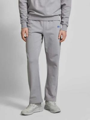 Spodnie dresowe o kroju baggy fit z wyhaftowanym logo model ‘Nanetti’ Hugo Blue