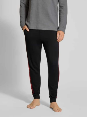 Spodnie dresowe o kroju comfort fit z czystej bawełny model ‘LIAM’ HUGO