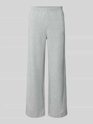 Spodnie dresowe o kroju regular fit z dodatkiem bawełny Under Armour Jasnoszary melanż