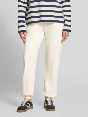 Spodnie dresowe o kroju regular fit z kieszenią z tyłu model 'Nucia' mustang