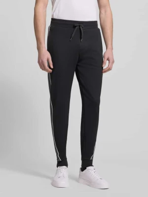 Spodnie dresowe o kroju regular fit z mieszanki bawełny Boss