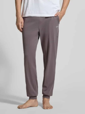 Spodnie dresowe o kroju regular fit z mieszanki bawełny Boss