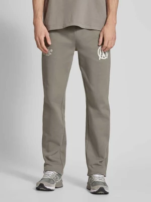 Spodnie dresowe o kroju regular fit z nadrukiem z logo Multiply Apparel