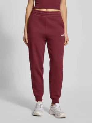 Spodnie dresowe o kroju slim fit z wyhaftowanym logo Puma
