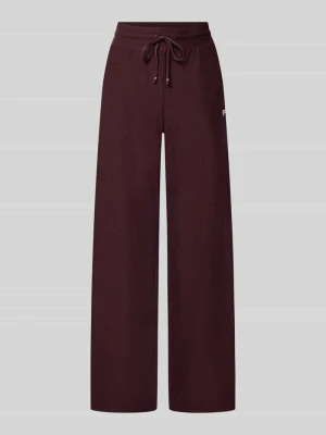 Spodnie dresowe o kroju wide fit z detalem z logo model 'CLOUD' Fabletics Bordowy