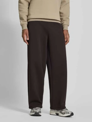 Spodnie dresowe o kroju wide fit z elastycznym pasem JAKE*S STUDIO MEN