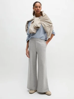 Spodnie dresowe o luźnym kroju barwione w masie Marc O'Polo