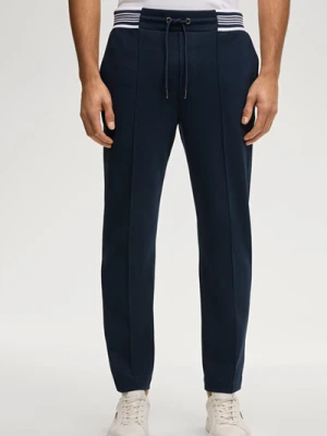 Spodnie dresowe Tainan w kolorze granatowym Joop