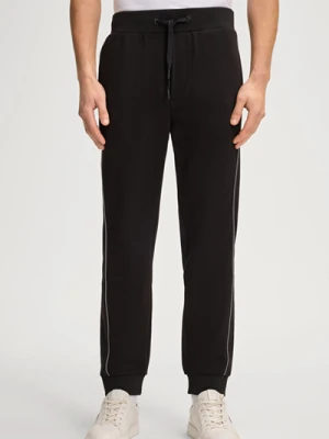 Spodnie dresowe Tjanko w kolorze czarnym Joop