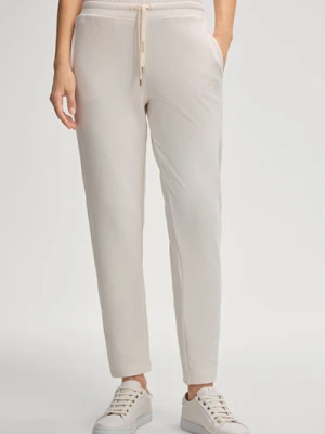 Spodnie dresowe Toria w kolorze kremowym Joop