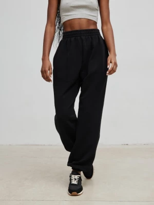 Spodnie dresowe typu jogger w kolorze WASHED BLACK - STAGER-XL Marsala
