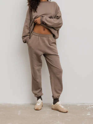Spodnie dresowe w kolorze GRAY TAUPE - JOLLY-XL Marsala