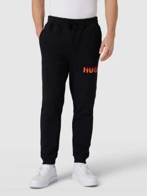 Spodnie dresowe z detalem z logo model ‘Linked’ HUGO