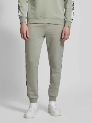 Spodnie dresowe z detalem z logo model ‘NEW ARLO’ Guess Activewear