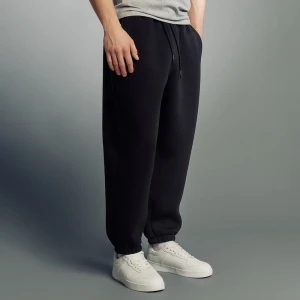 Spodnie dresowe z dzianiny SCUBA czarne House