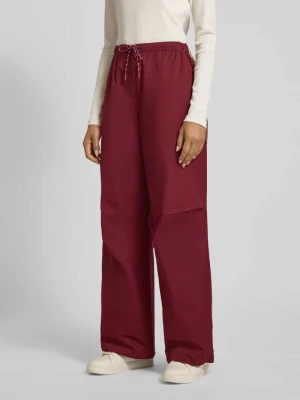 Spodnie dresowe z elastycznym pasem i tunelem JAKE*S STUDIO WOMAN