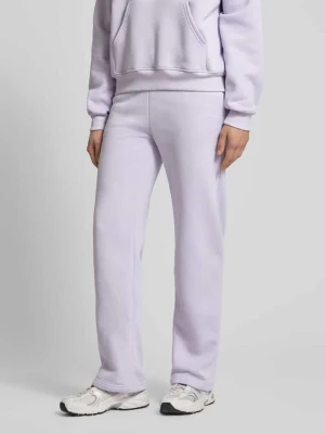 Spodnie dresowe z elastycznym pasem model 'Iconic' Gina Tricot
