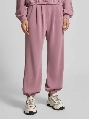 Spodnie dresowe z elastycznym ściągaczem EA7 Emporio Armani