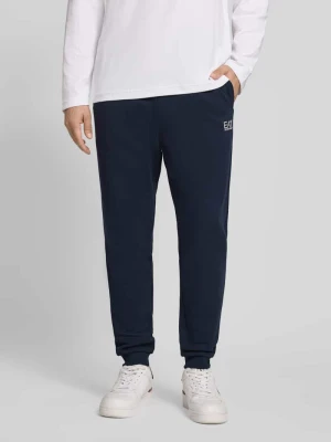 Spodnie dresowe z elastycznym ściągaczem EA7 Emporio Armani