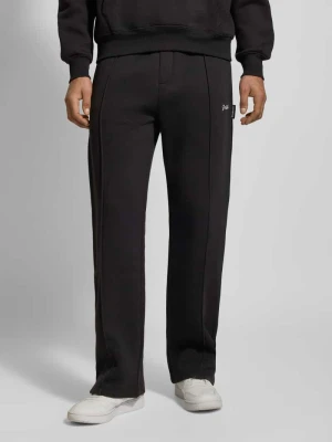 Spodnie dresowe z elastycznym ściągaczem PROHIBITED