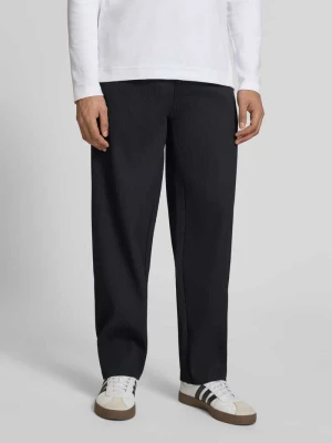 Spodnie dresowe z fakturowanym wzorem i elastycznym pasem Pegador