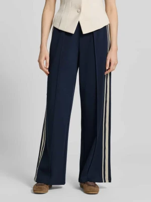 Spodnie dresowe z francuskimi wpuszczanymi kieszeniami Jake*s Casual