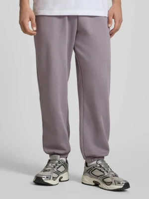 Spodnie dresowe z haftowanym logo The North Face