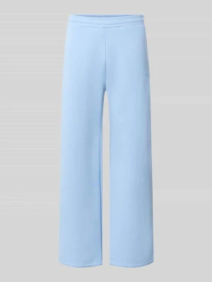 Spodnie dresowe z mieszanki bawełny o kroju straight fit REVIEW