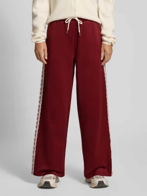 Spodnie dresowe z obszyciem koronką model ‘Kael’ OH APRIL