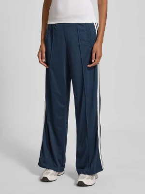 Spodnie dresowe z szeroką nogawką i paskami w kontrastowym kolorze model ‘SPORTS’ Only