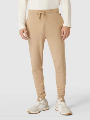 Spodnie dresowe z wpuszczanymi kieszeniami model ‘Premium’ Boss