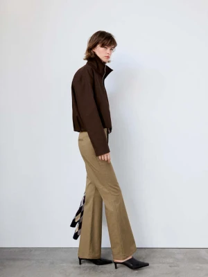 Spodnie flare z wysokim stanem khaki - Kobieta - MANGO