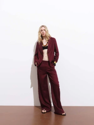 Spodnie garniturowe z lnu z postrzępionym wykończeniem winny - Kobieta - - MANGO