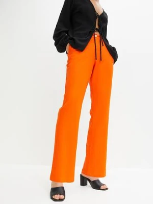 Spodnie high-waist z mieszanki wiskozy z lnem bonprix