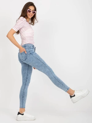 Spodnie jeans jeansowe niebieski casual rurki nogawka zwężana suwak guziki Merg selection