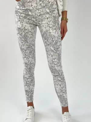 Spodnie Jeans Pattern  XS ClothStore