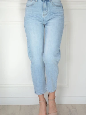 Spodnie jeansowe mom fit jasno niebieskie Bambi Cocomoda.pl - odzież damska, sukienki, buty, dodatki