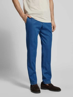 Spodnie jeansowe o kroju slim fit ze szlufkami na pasek hiltl