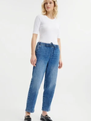 Spodnie jeansowe typu mom fit z gumką w pasie Greenpoint