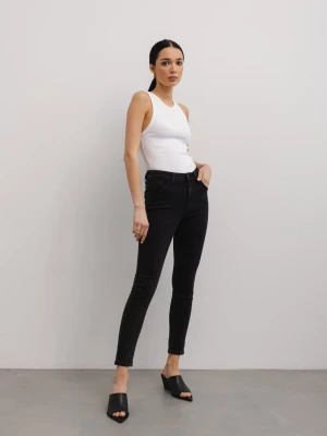 Spodnie jeansowe typu slim w kolorze BLACK DENIM - BRAYTONE-L marsala-butik.pl