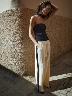 Spodnie lniane w kontrastowe paski kremowy / écru - Kobieta - - MANGO