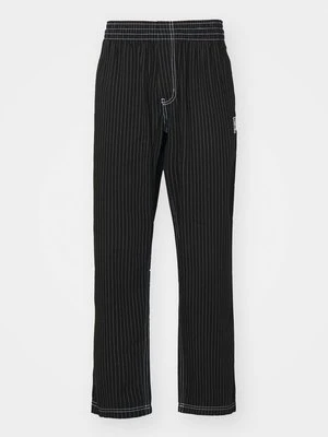 Spodnie materiałowe adidas Originals