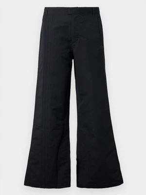 Spodnie materiałowe adidas Originals