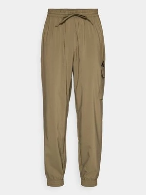 Spodnie materiałowe adidas Sportswear