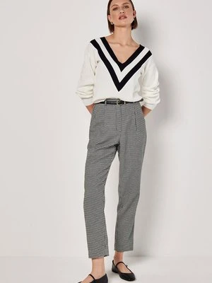 Spodnie materiałowe Apricot